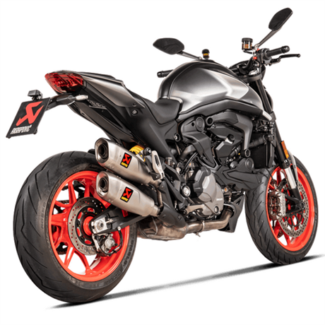 Akrapovic Slip-On Line Titanium/Carbon Ducati Monster 937 2021 – 2023